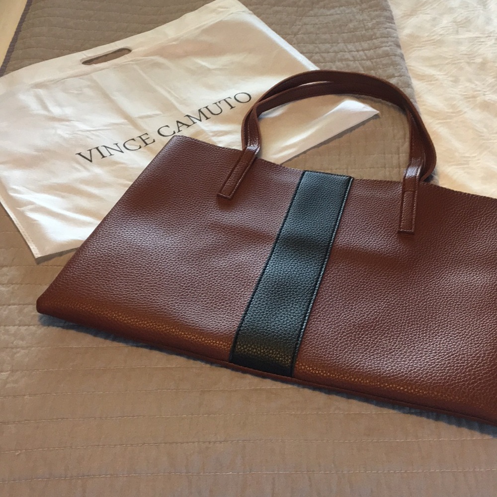 Vince Camuto tote with dust bag